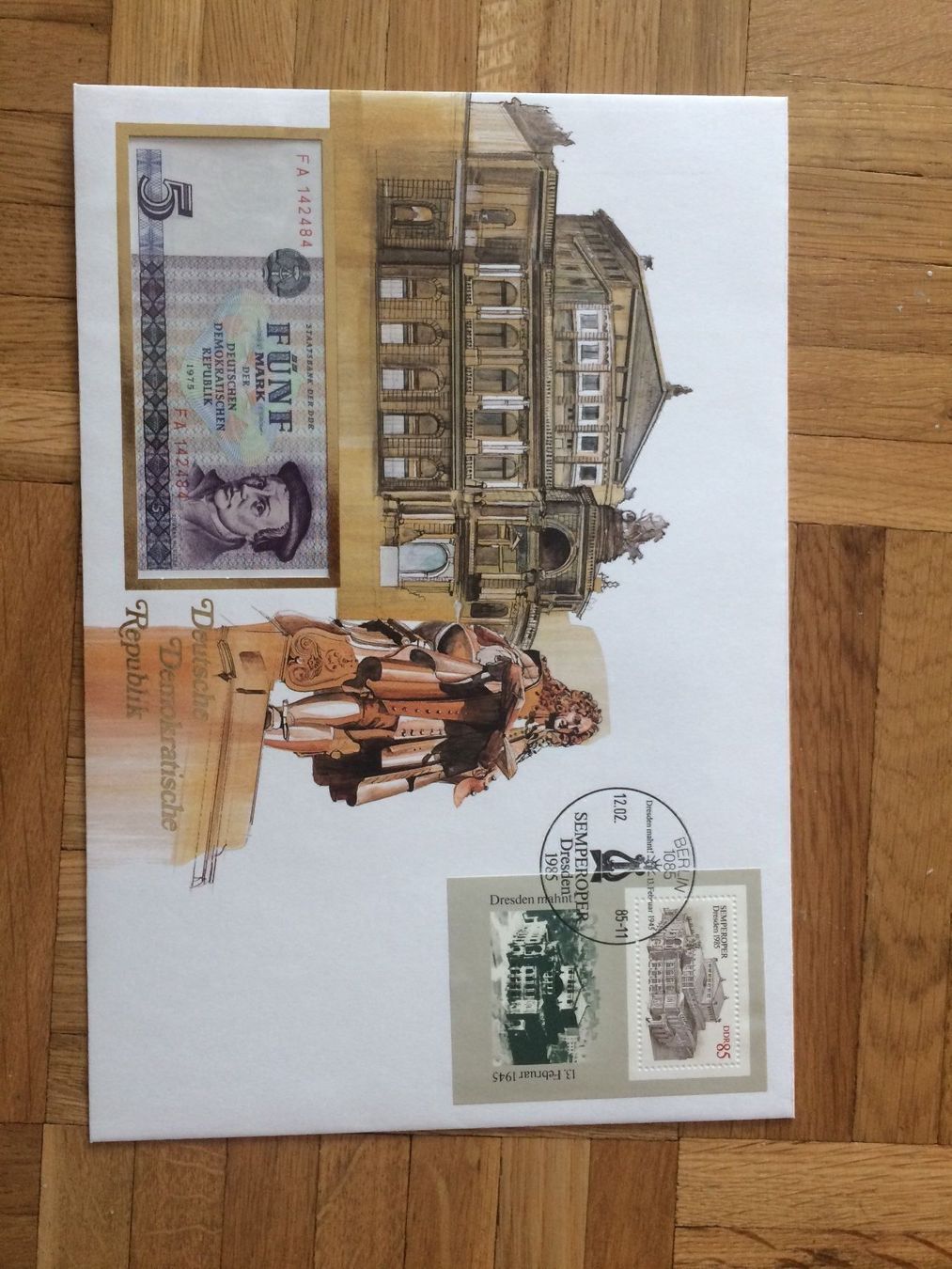 Banconote: Banknotenbrief DDR – Nuovo e nell'imballaggio originale da Muralto venduto da Alex1912