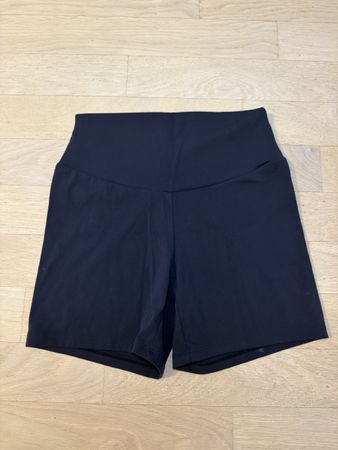 Oysho Sport Shorts, Grösse S, Schwarz, Sommer-Look!