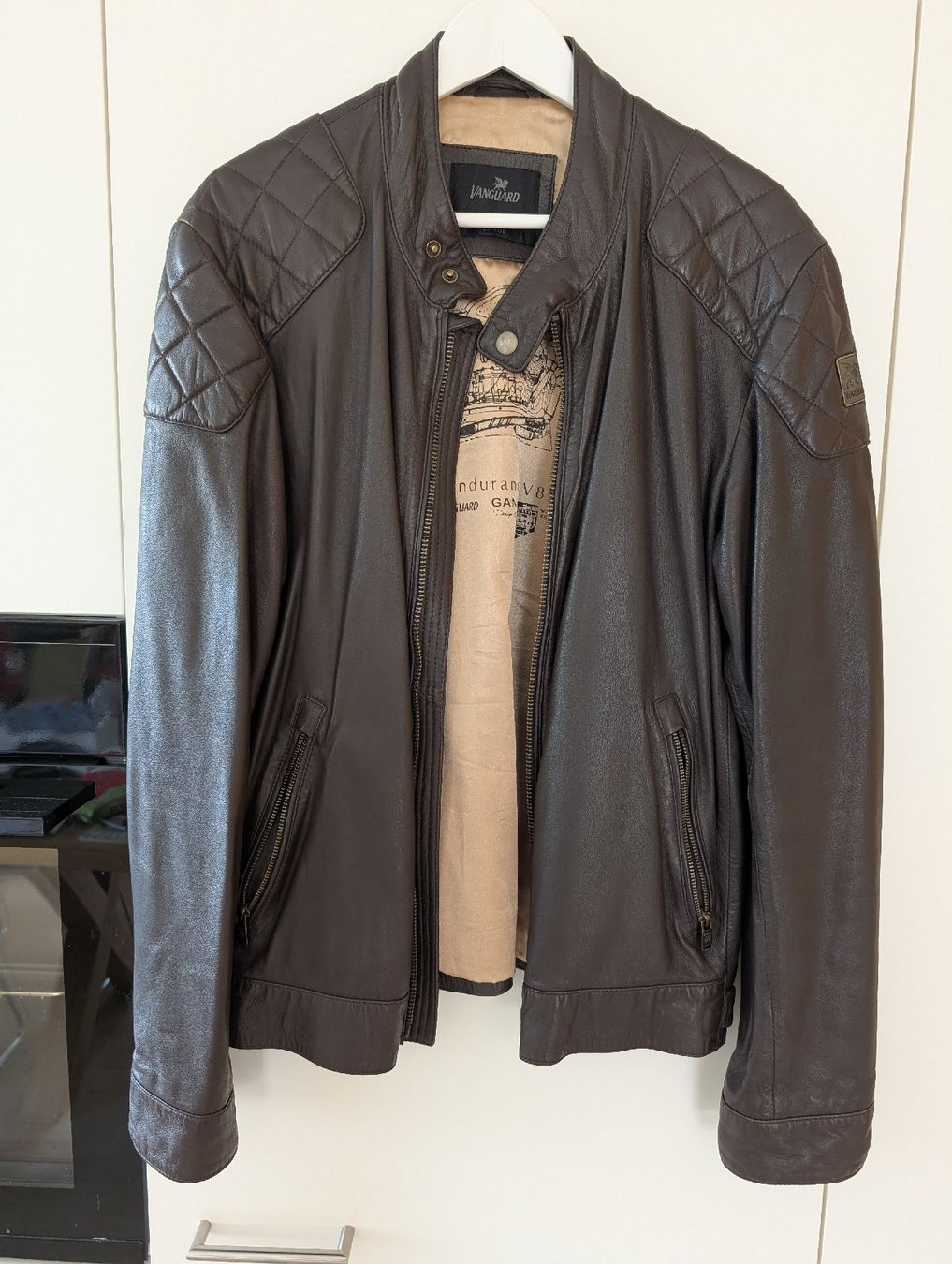 Giacche: Braune Lederjacke Vanguard Large – Nuovo (secondo la descrizione) da Bern venduto da rabbit01