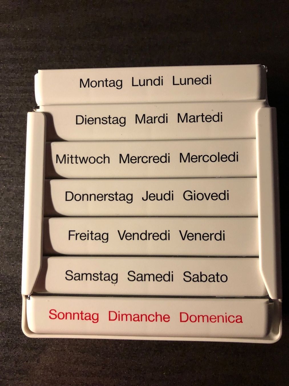 Contenitori & Simili: Medibox klein weiss – Usato da Schübelbach venduto da Dolly990_2