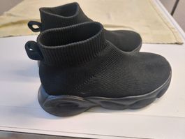 Kinder Schuhe Grösse 31 schwarz sehr guter Zustand