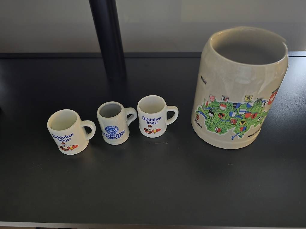 Caraffe: Grand pichet a bière et 3 petits – Usato da Founex venduto da Vivi.dressing 3