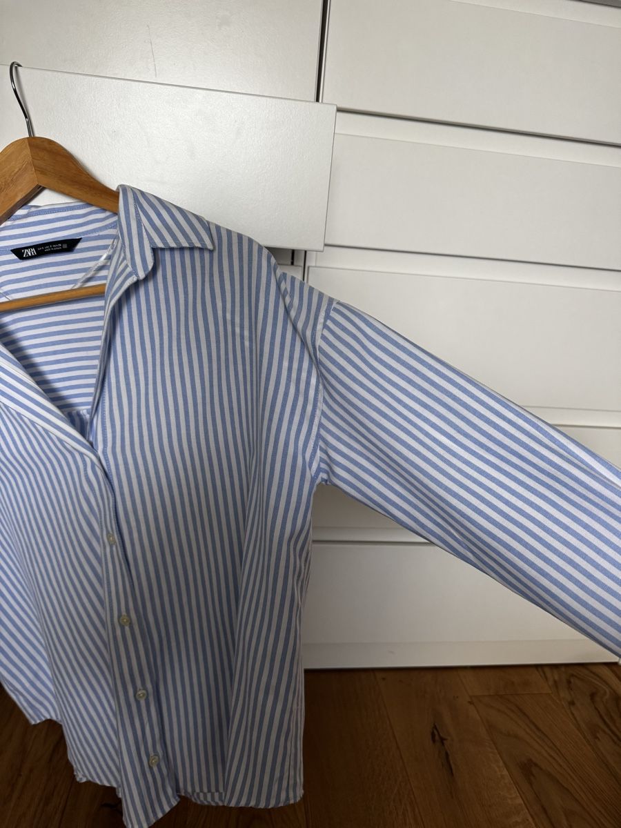 Zara Blusen: Bluse gestreift oversized – Gebraucht aus Schaan von kri_tsw8 1