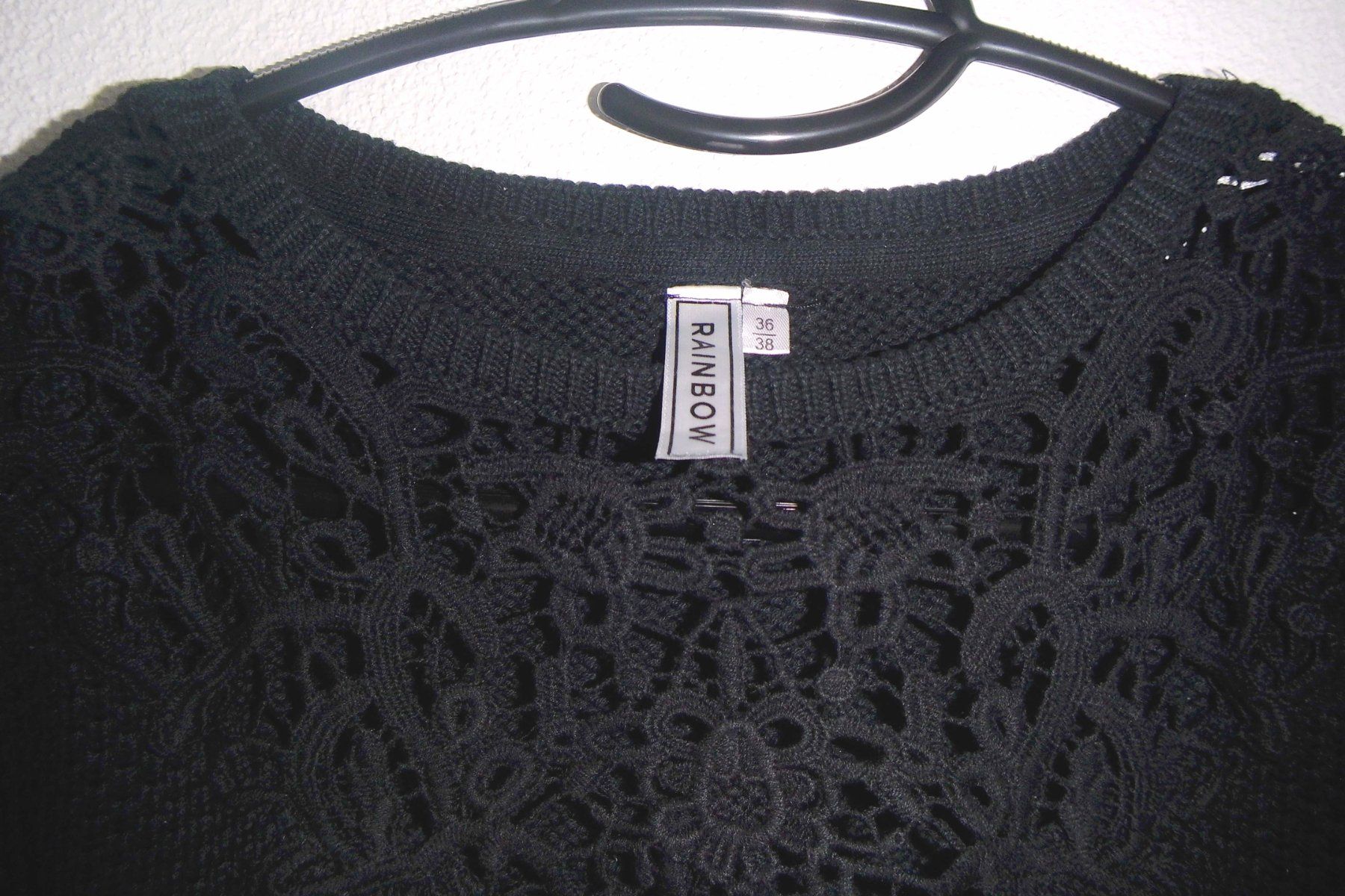 Rainbow Maglioni & Felpe: Strick-Pullover, Hellbeige oder Schwarz, Gr. 38 "RAINBOW" – Usato da Root venduto da Amone01 3