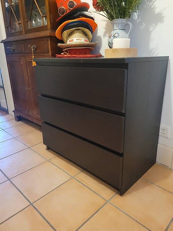 Kommoden: Commode Ikea – Gebraucht aus Lausanne von ana_9gjp