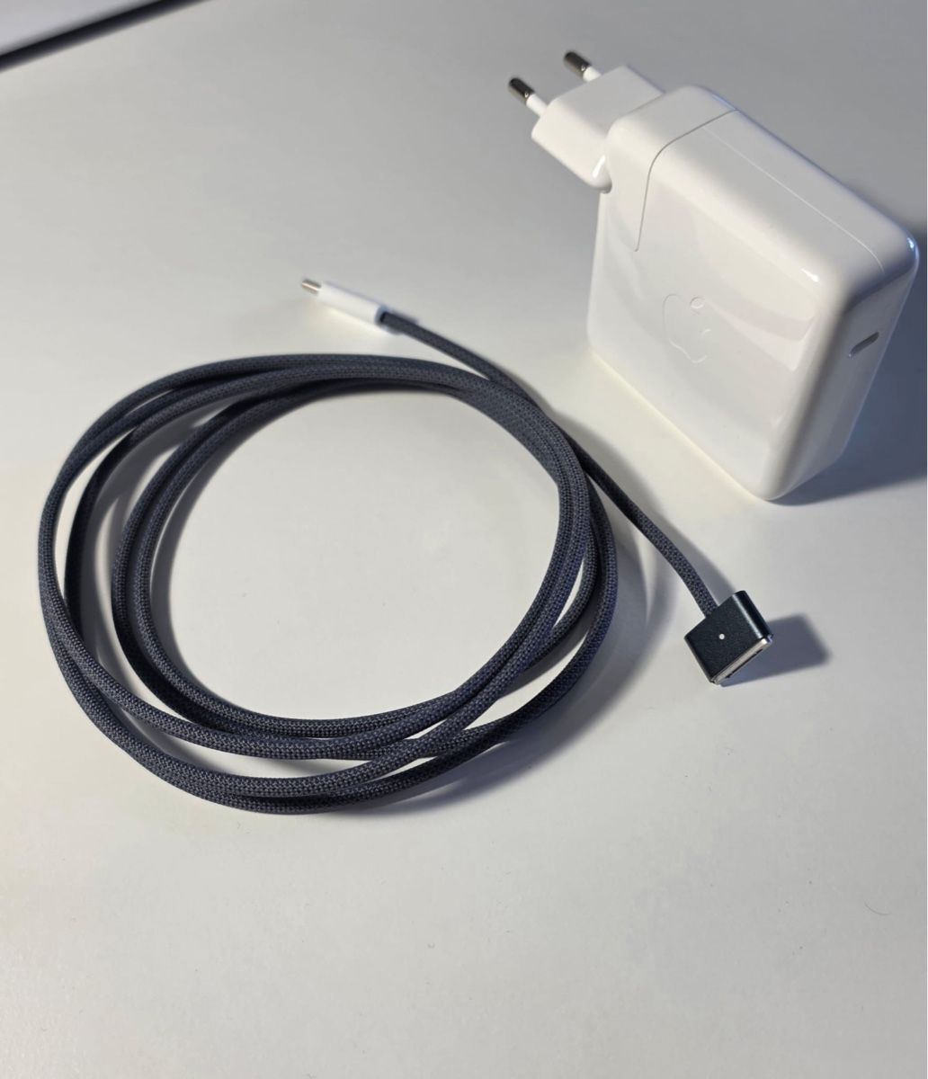 Apple Caricabatterie: APPLE 67W USB-C ADAPTER MIT KABEL MAGSAFE (2M) – Nuovo (secondo la descrizione) da Wettingen venduto da leo_5h6v 1