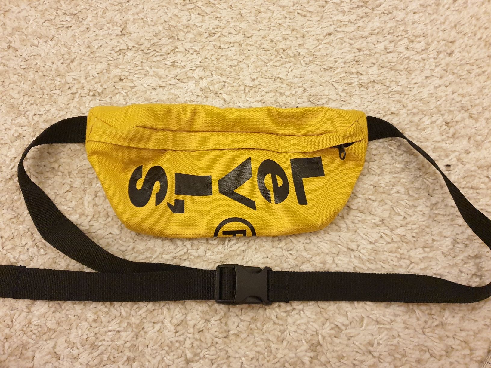 Levi's Borse: Sac banane Levi's jaune moutarde, unisexe, polyester – Usato da Neuchâtel venduto da Verenas12 7