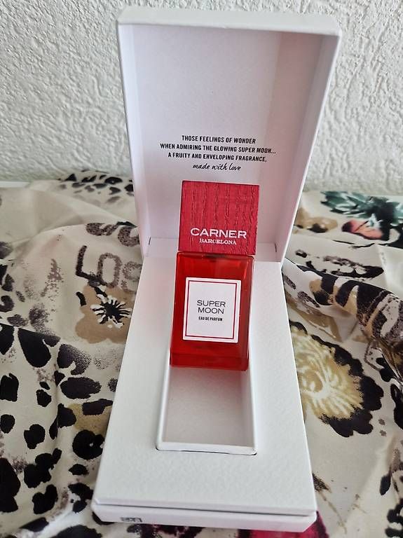 Profumi & Eau de Toilette: Carner Barcelona Super Moon Eau de Parfum 30 ml – Nuovo (secondo la descrizione) da Zürich venduto da swe_vr2x 2