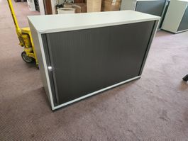 schöner Lateralschrank ohne Schlüssel 120x40cm H: 80cm