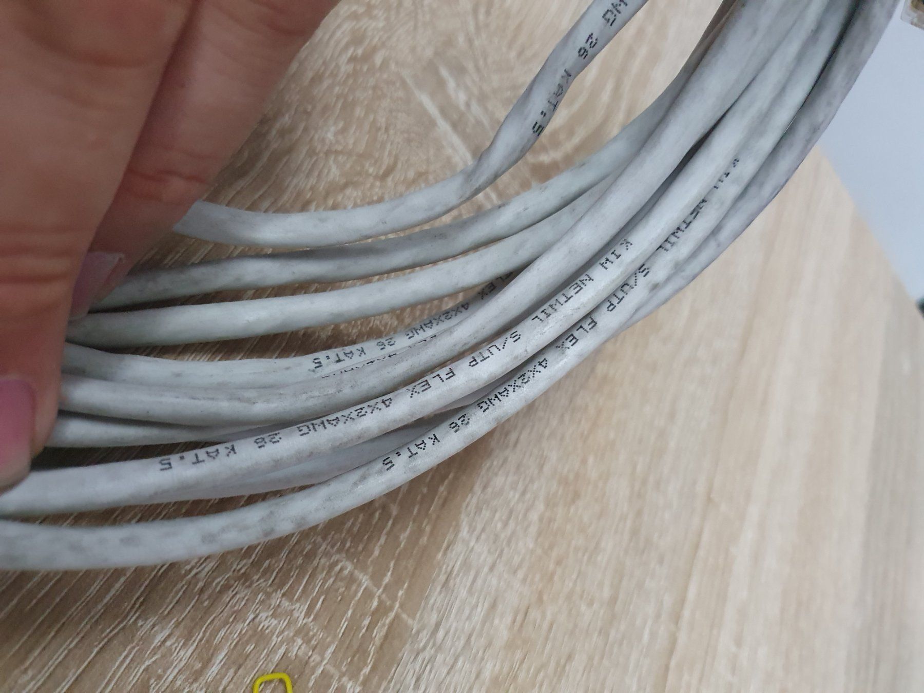 Dätwyler Cavi: Patch kabel 5m Patchkabel rj45 cat5 awg26 – Usato da Zürich venduto da eymen20 2