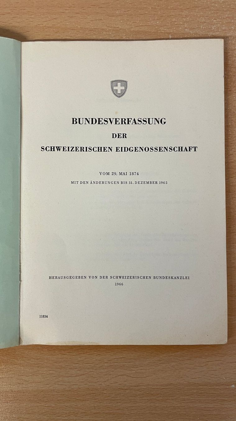 Bücher: Bundesverfassung Schweizerische Eidgenossenschaft 1966 – Gebraucht aus Glattfelden von cybermaxx 1