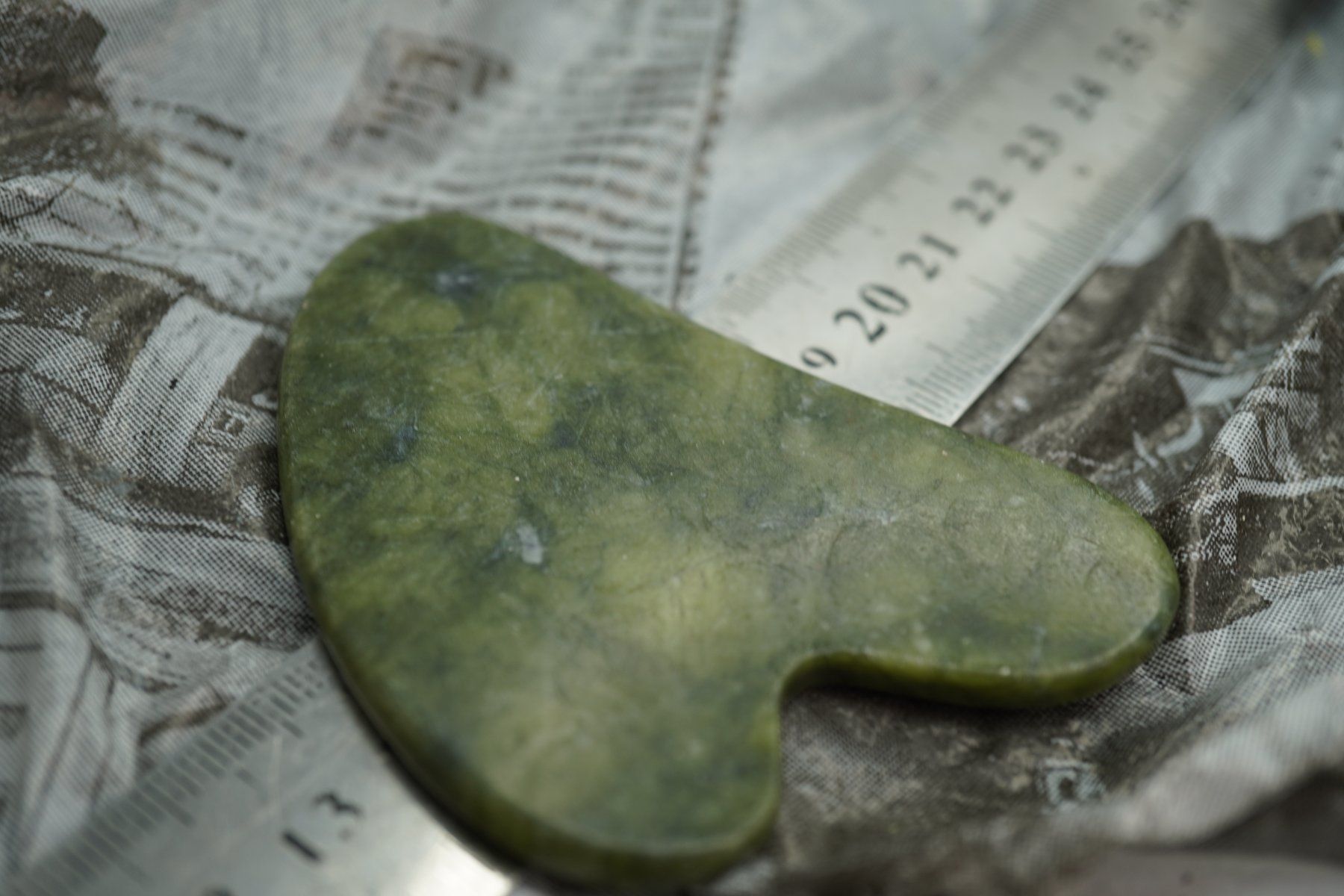 Minerali & Pietre curative: Gua Sha Massage-Stein  Nephrit Jade     ab 1.- – Nuovo e nell'imballaggio originale da Eschenbach SG venduto da topstone 3