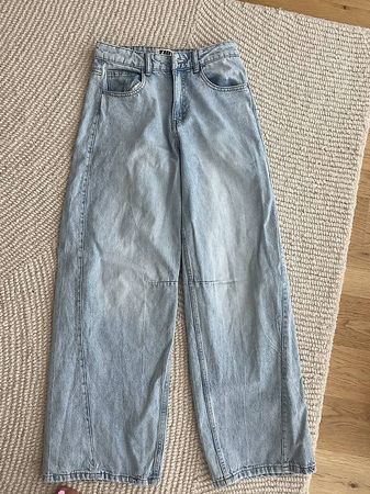 Jeans hell