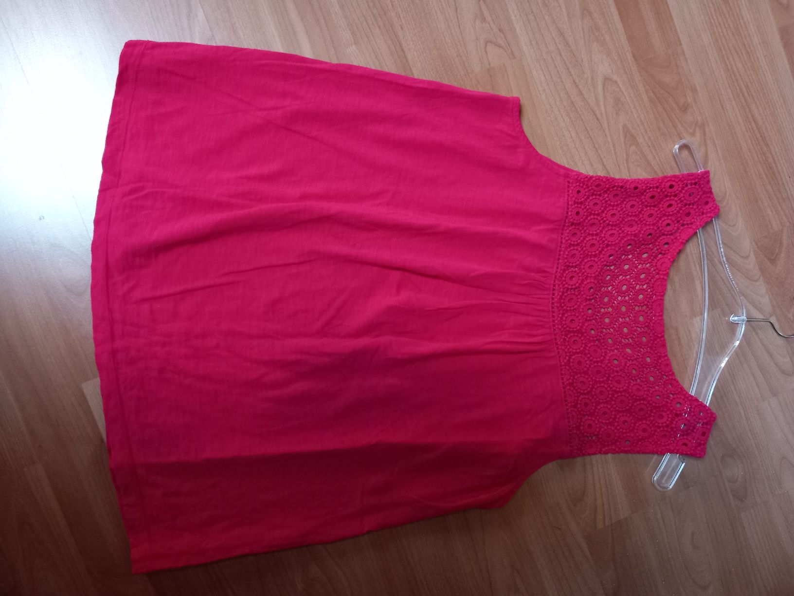 T-Shirts: T-Shirt, magenta, M/L – Gebraucht aus Näfels von gil_sindamel 1