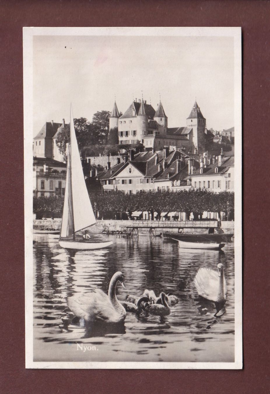 Cartoline postali: NYON - Cygnes et château – Usato da Pully venduto da nicecards-shop