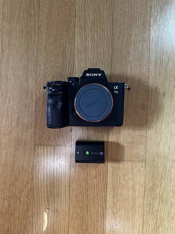 Appareil photo: Sony A7iii – D'occasion à Baar par 94Marco94 4