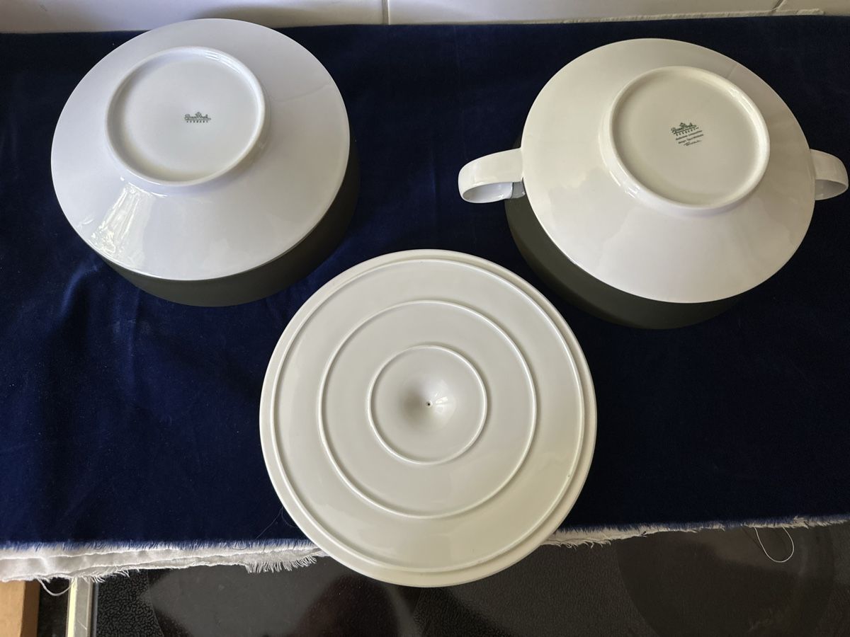 Rosenthal Ciotole: Rosenthal Studio-Linie Composition Schale mit Deckel ca. 21c – Usato da Zürich venduto da Chaeffeler 5
