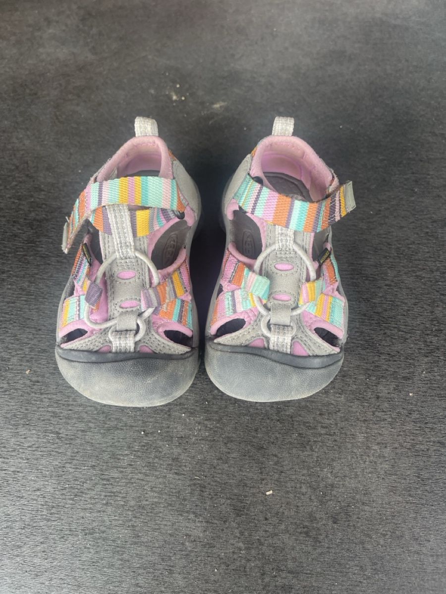 Keen Scarpe da uomo: Keen Sandalen - Gr. 24 – Usato da Beckenried venduto da ciaran