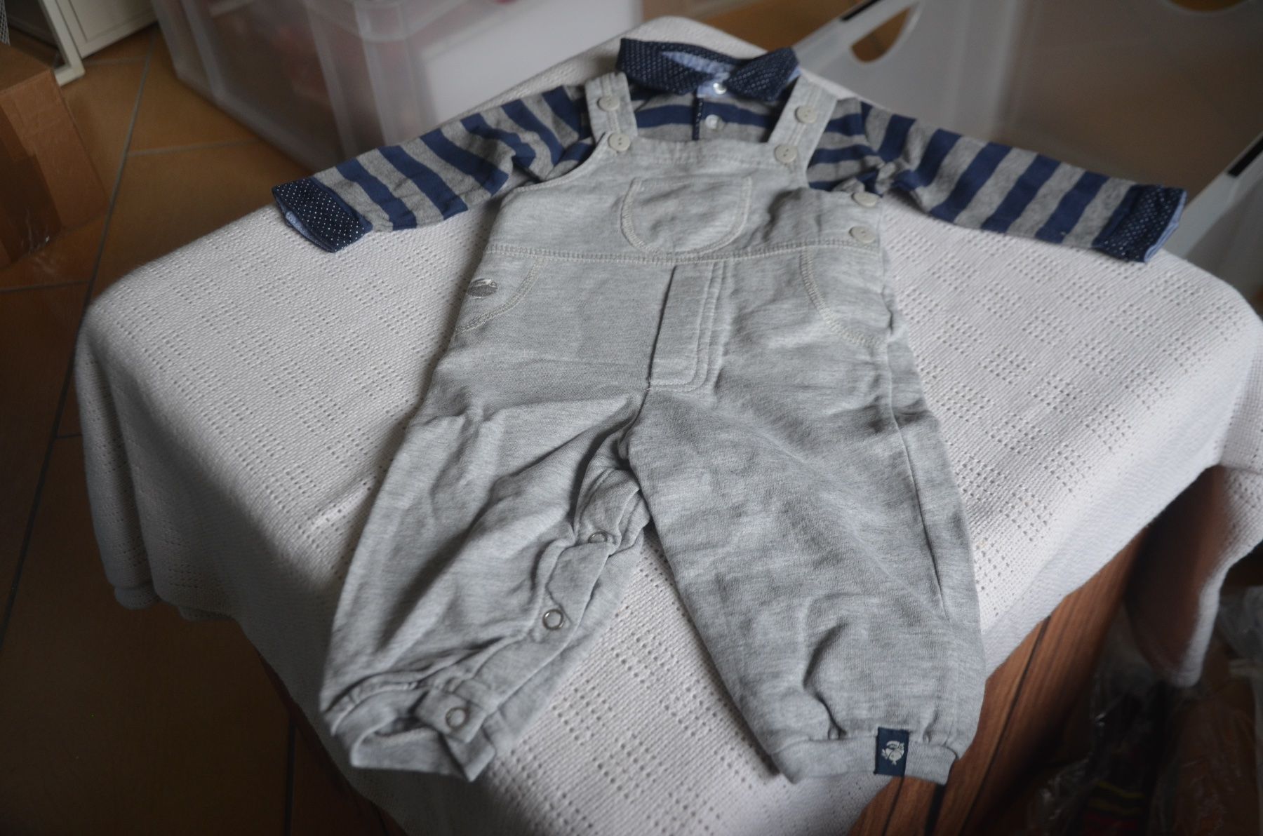 Lotti & Set di vestiti: TAILLE 56-62 – Usato da Chiasso venduto da Dolly015