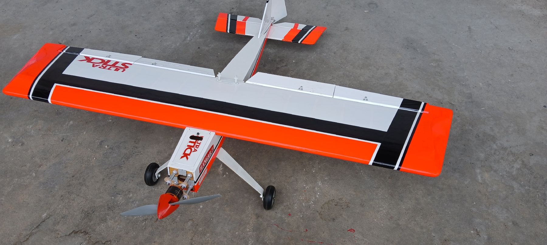 Modellismo RC: Ultra Stick Hangar 9 – Usato da Ufhusen venduto da Graupner80