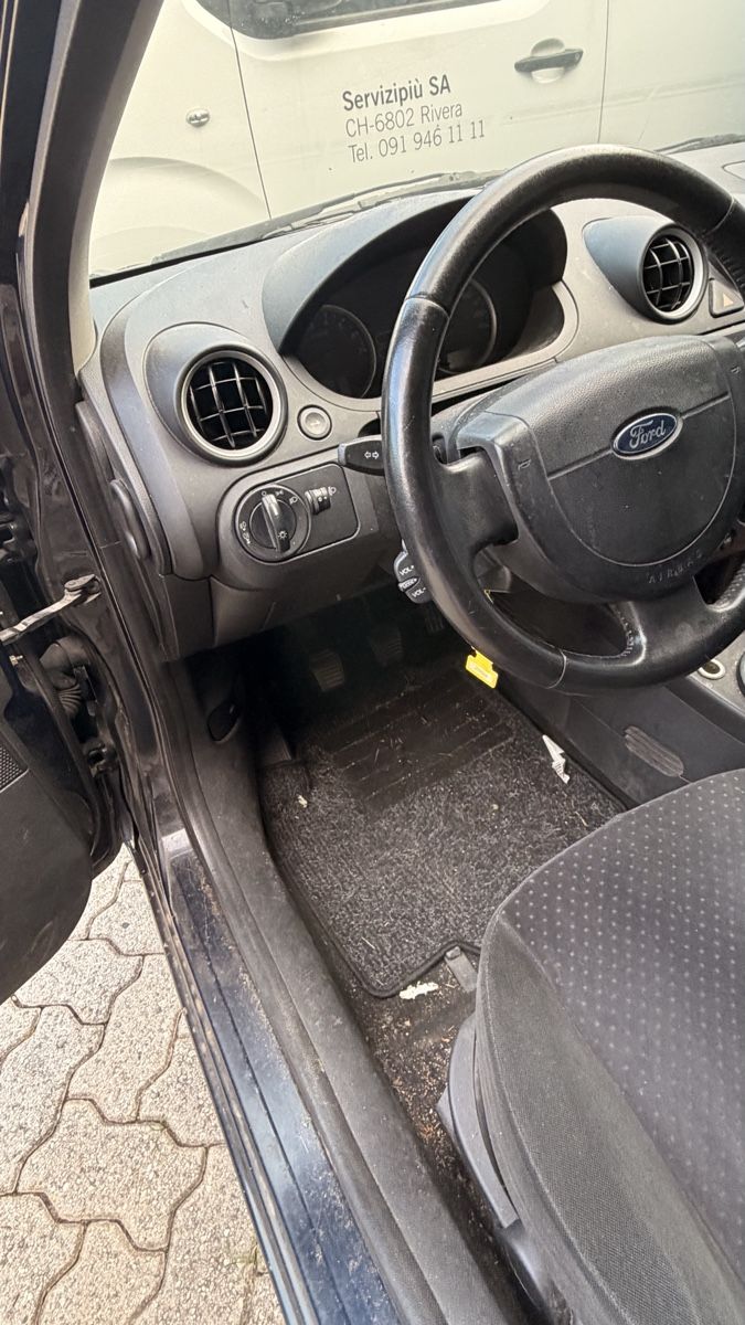 Ford Automobili: Ford Fiesta 1.6 16V 100 PS – Usato da S. Antonino venduto da hell_palma 1
