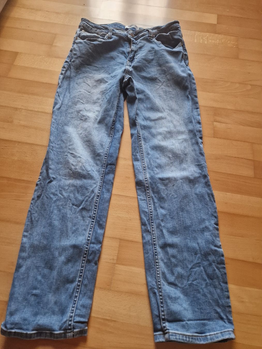 Jeans: Jeans  – Usato da Otelfingen venduto da Tun_c9nb