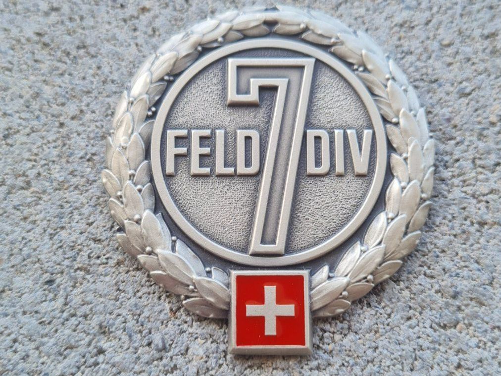 Schweizer Armee Uniformi: CH Armee / Béret / Emblem / Felddivison 7 / Béretemblem – Usato da Safenwil venduto da Husqi2000