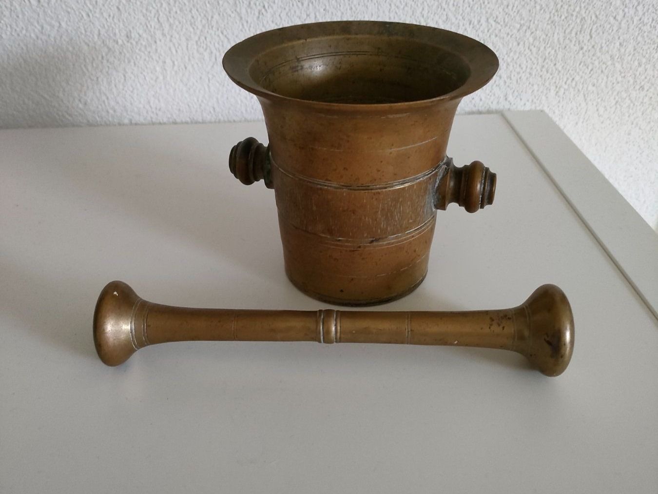 Sonstiges für das Kochen & Backen: Mörser & Stössel - massiv – Gebraucht aus Wiesendangen von s_er 4