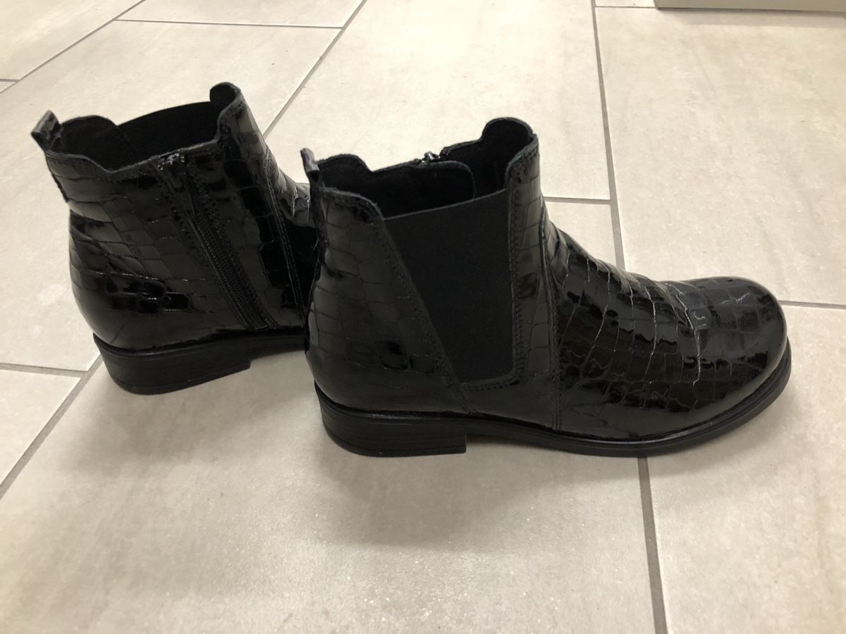 Scarpe da donna: Stiefeletten HELVESKO – Nuovo (secondo la descrizione) da Binningen venduto da Kellox 1