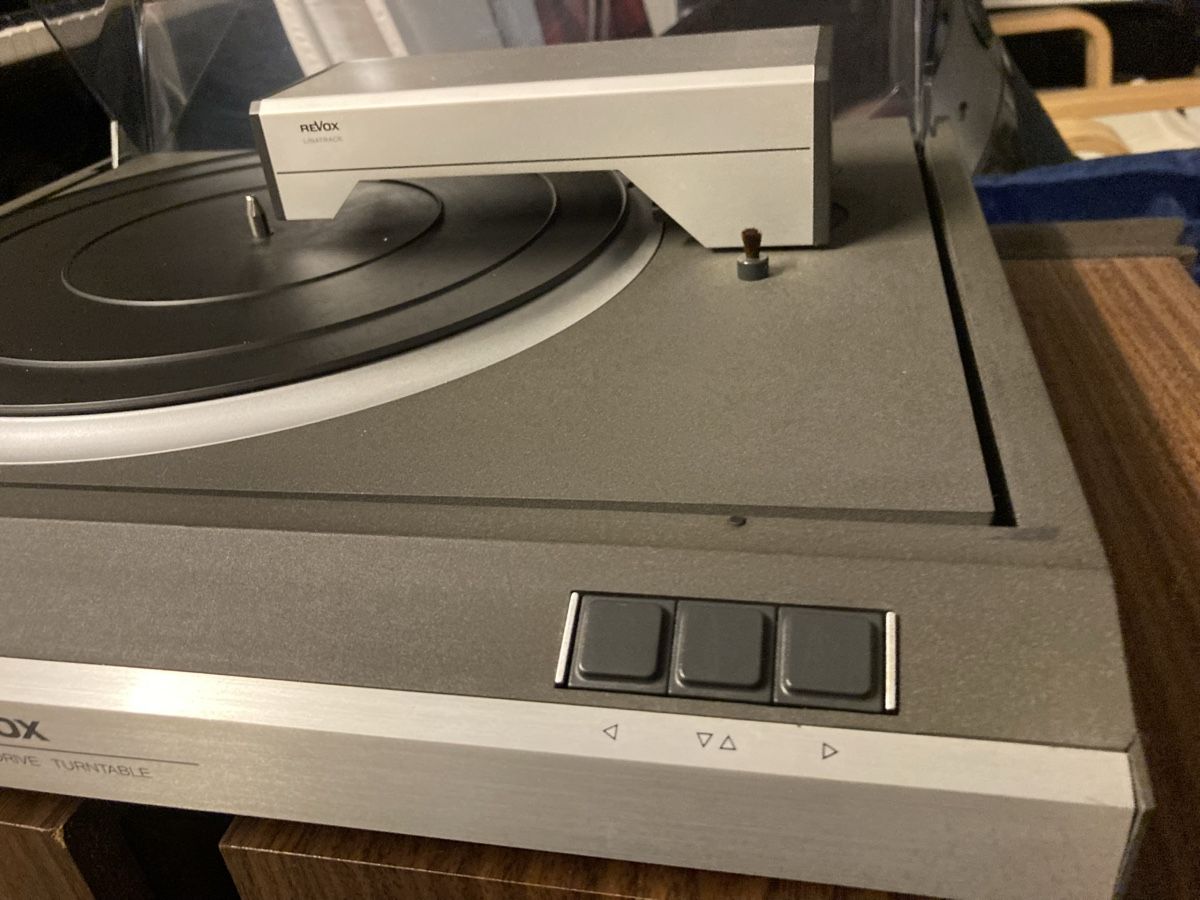 Revox Tourne-disques: Revox B795 Plattenspieler – Défectueux à Lenzburg par HanspeterT 6