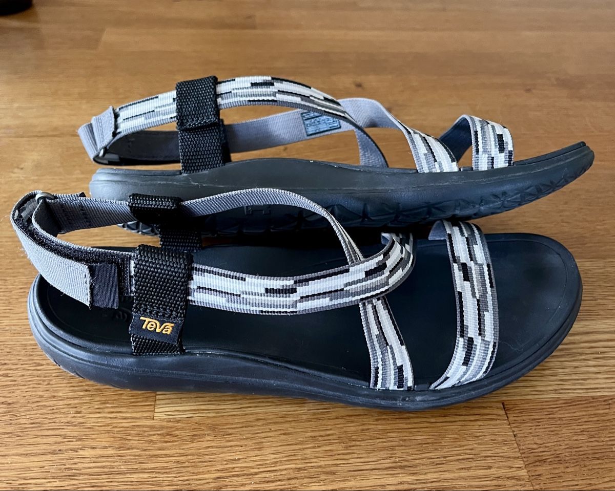 Teva Chaussures femmes: Teva Terra Float Livia Gr. 41 – Neuf (Voir description) à Weesen par Engadinerin 1
