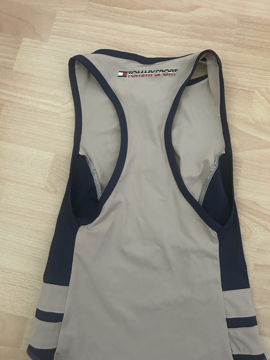 Tommy Hilfiger Top: Body Tommy Sport Gr. M – Nuovo (secondo la descrizione) da Schliern b. Köniz venduto da Zeus31 2