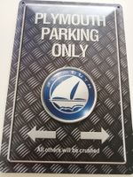 Blechschild-PLYMOUTH-PARKING ONLY