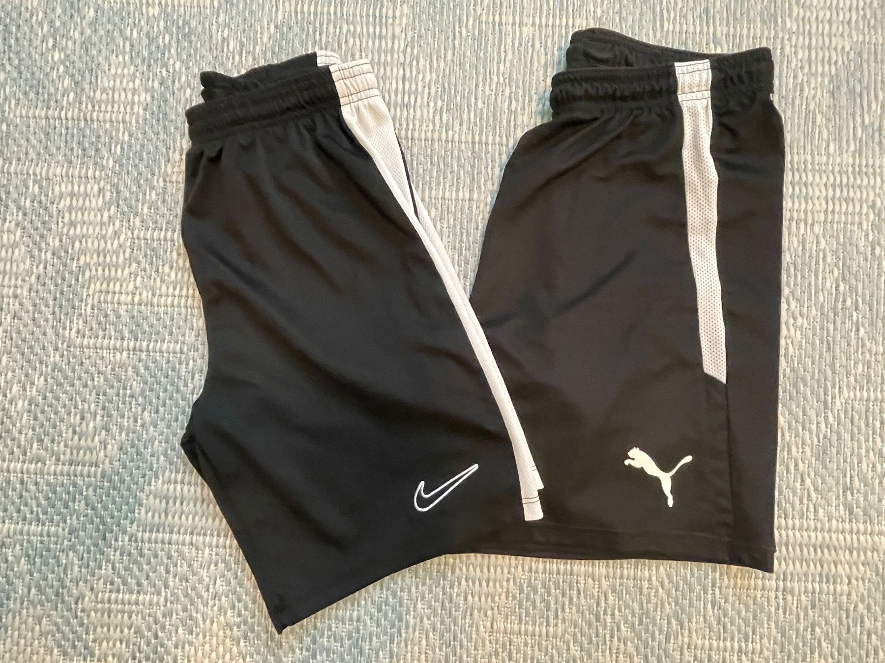 Lotti di vestiti: 2 x Sporthose – Usato da Ormalingen venduto da Orchidee1011