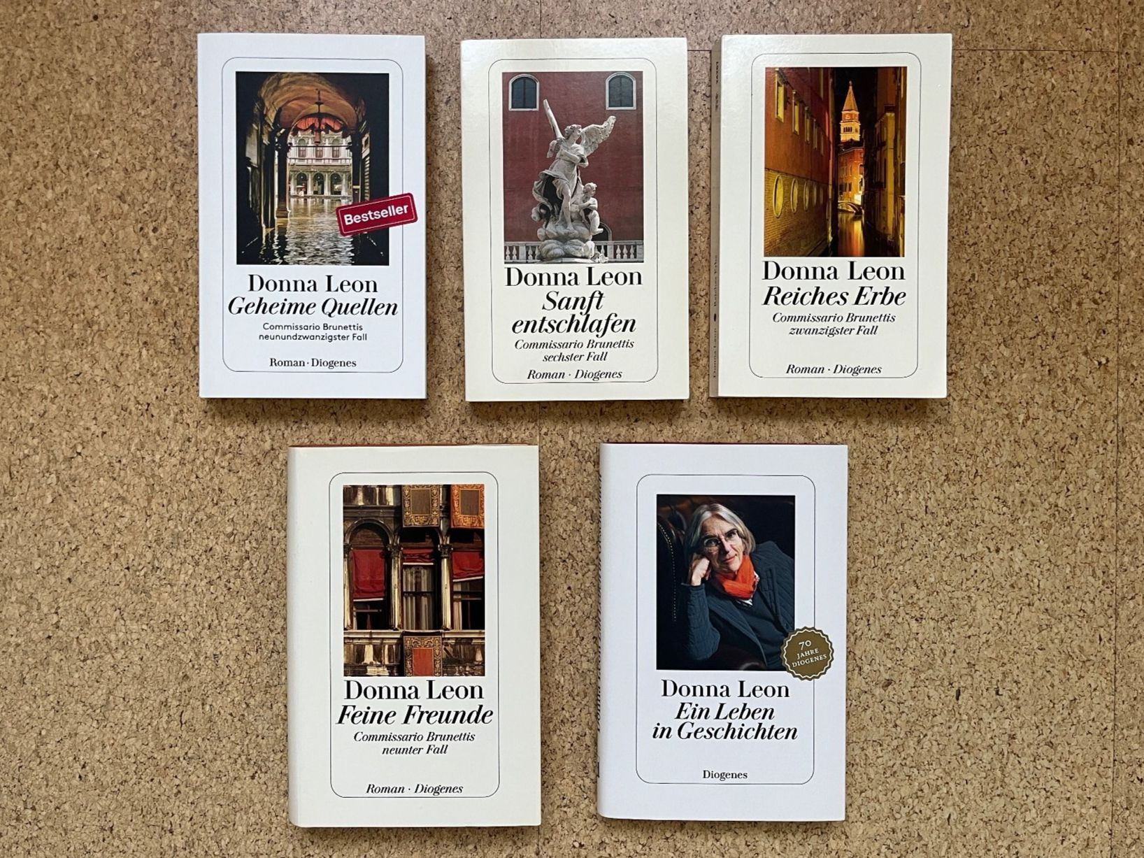 Libri: Bücherpaket - 5x Buch von Donna Leon – Usato da Grosswangen venduto da Vita500