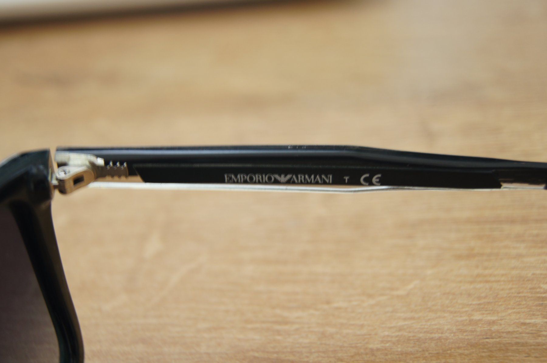 Brillen & Gläser: Armani Sonnenbrille Unisex – Gebraucht aus Dietikon von Ute7092 1