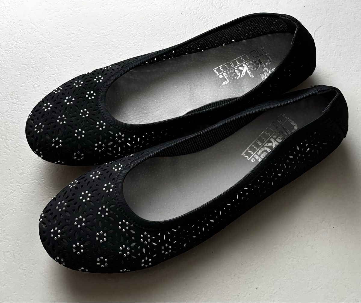 Rieker Scarpe da donna: Rieker Ballerina, schwarz, Gr. 40 – Nuovo (secondo la descrizione) da Zürich venduto da onl_2l27 1