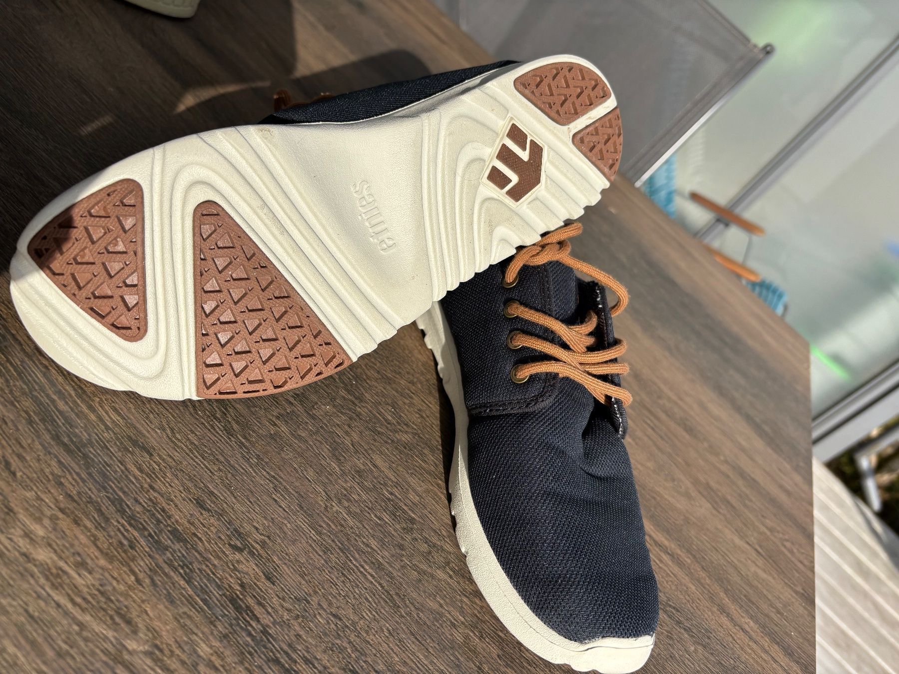 Etnies Scarpe da donna: Etnies Freizeitschuh Grösse 39 – Usato da Heimberg venduto da Berica 1