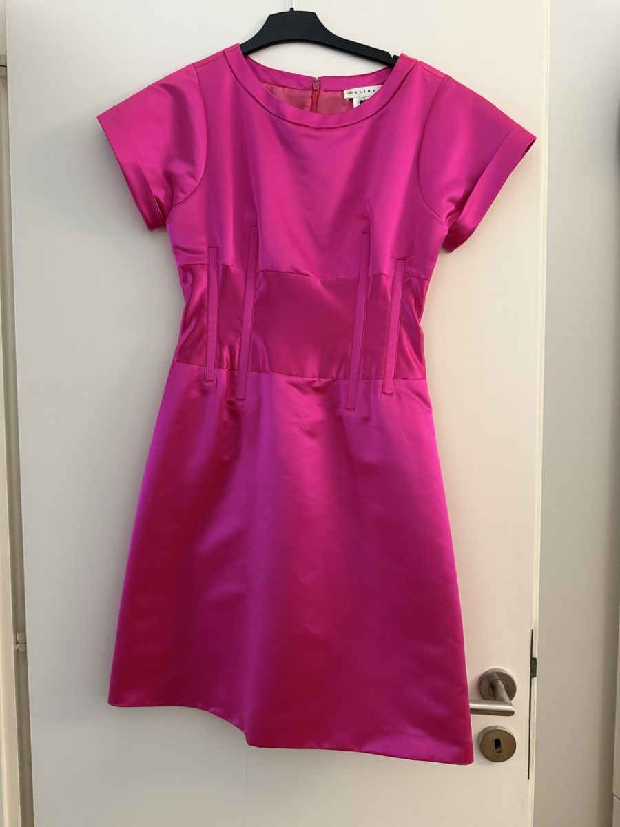 Celine Vestiti: Robe CELINE Rose Taille 40 FR soie et polyster neuve – Nuovo (secondo la descrizione) da La Croix-de-Rozon venduto da ben_9qlz