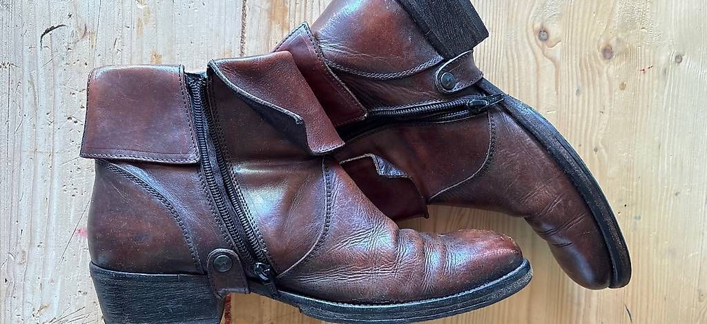 Moma Scarpe da donna: Moma Handmade Lederstiefeletten – Usato da Bern venduto da geronimo028 1