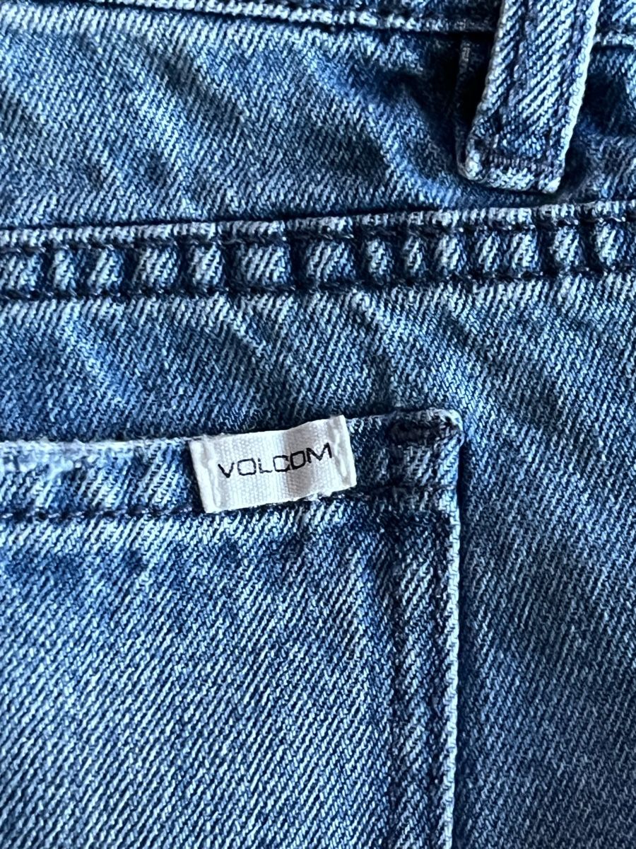 Volcom Pantaloni: Volcom Jeans Shorts, Gr. 26 – Usato da Frauenfeld venduto da heyLani 2