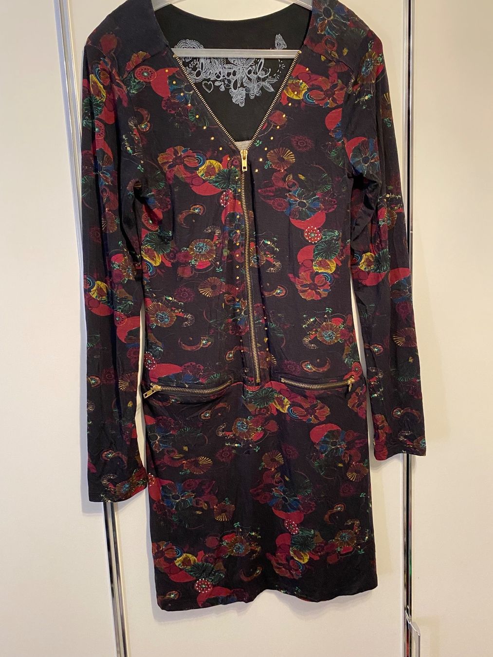Desigual Kleider: Damen Kleid Desigual gr.S – Gebraucht aus Pfungen von Sheki56