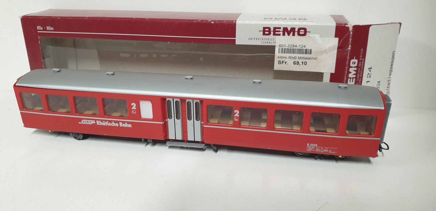 Bemo Modellini di ferrovie: Bemo RhB  Mitteleinstiegswagen 3284  124 – Nuovo (secondo la descrizione) da Geroldswil venduto da TopTrain54 4