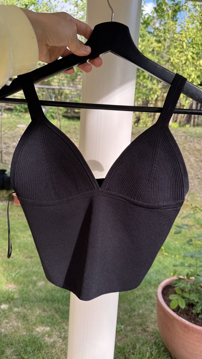 Zara Top: Black top - zara S size – Nuovo (secondo la descrizione) da Corsier GE venduto da Arca_ReLife 1