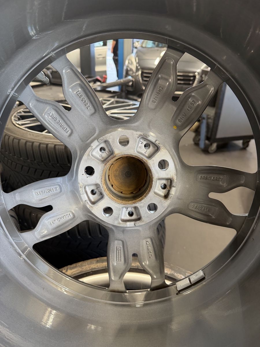 BMW Pneus & Roues: BMW M135 Radsatz – D'occasion à Kölliken par Affenbrot01 2