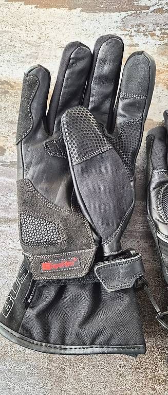 Guanti & manicotti: Motorrad Handschuhe Leder schwarz – Usato da Dietikon venduto da Agiraffe 2