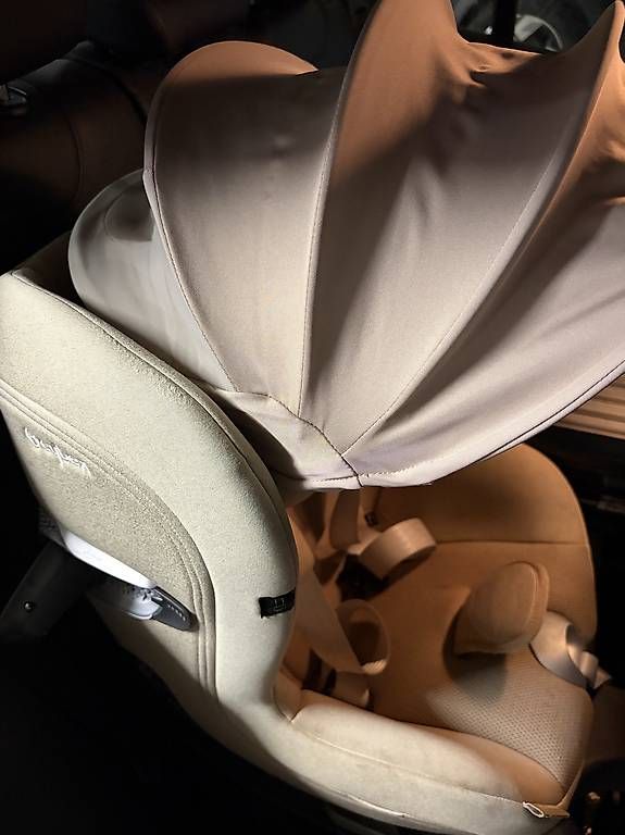 Auto-Kindersitze: Cybex Sirona T platinium 360 – Gebraucht aus St-saphorin von Lfontaine 2
