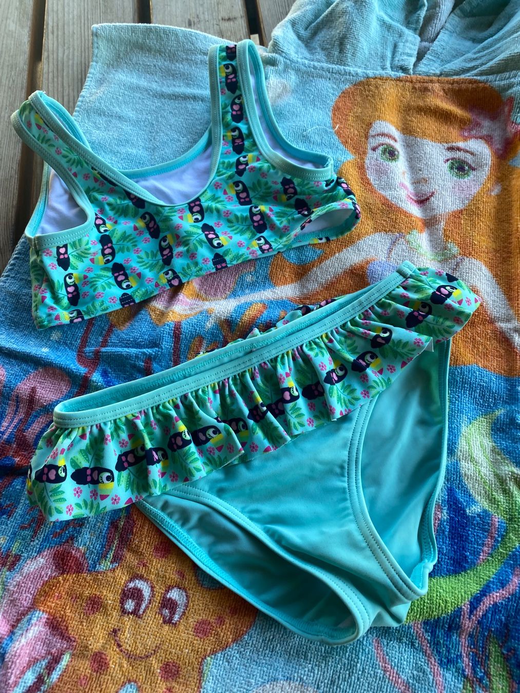 Costumi da bagno & Bikini: Sommerliches Bikini Gr. 122 – Usato da Hauenstein venduto da Ginsy