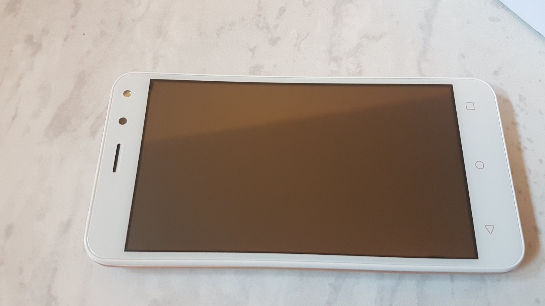 Handys / Smartphones: Smartphone  Konrow easy 5 – Gebraucht aus PORRENTRUY von tin_ff6p 5