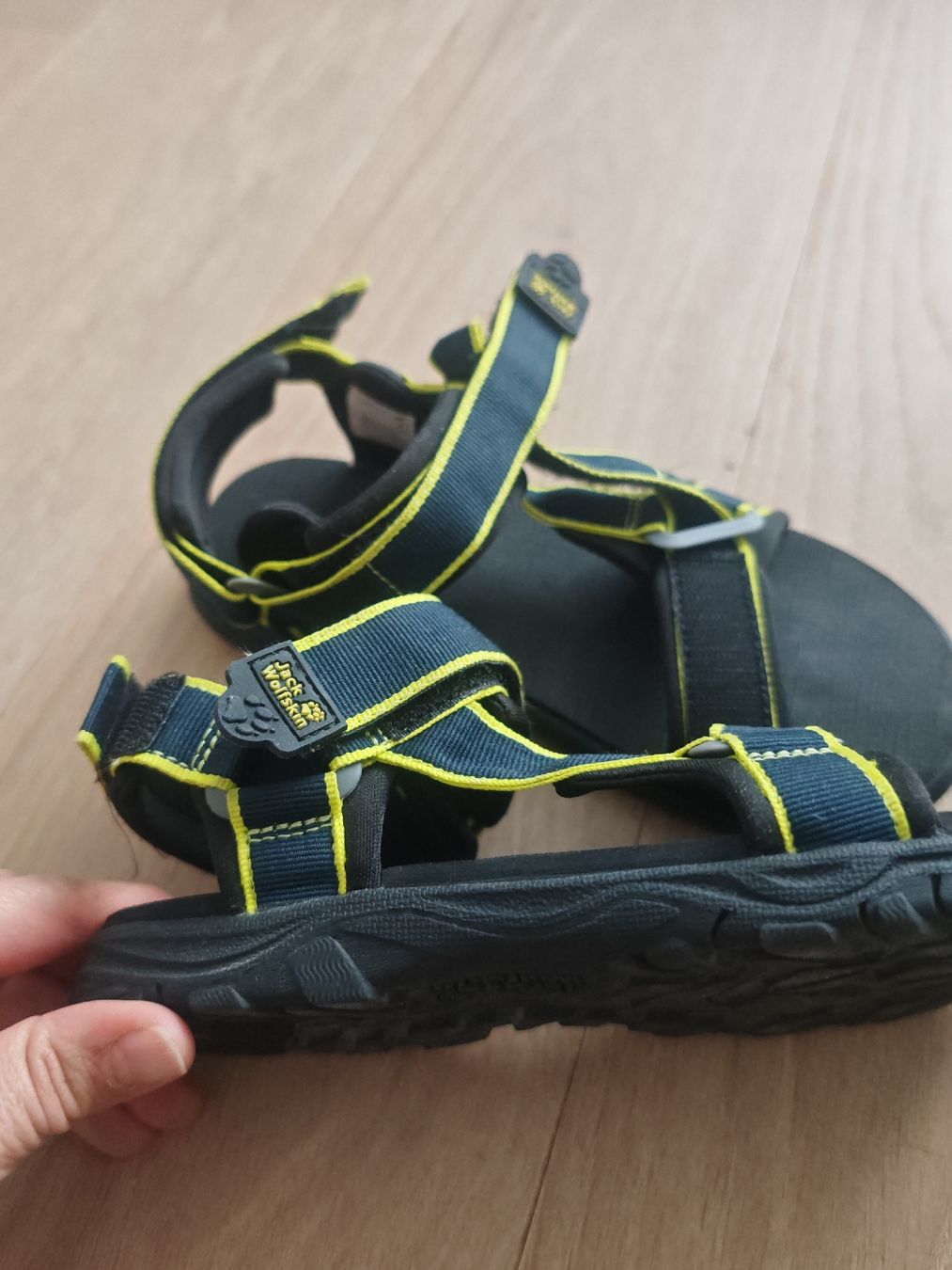 Jack Wolfskin Schuhe für Jungen: Jack Wolfskin Sandalen Kinder Grösse 34 – Gebraucht aus Heiden von Hepburn2 1